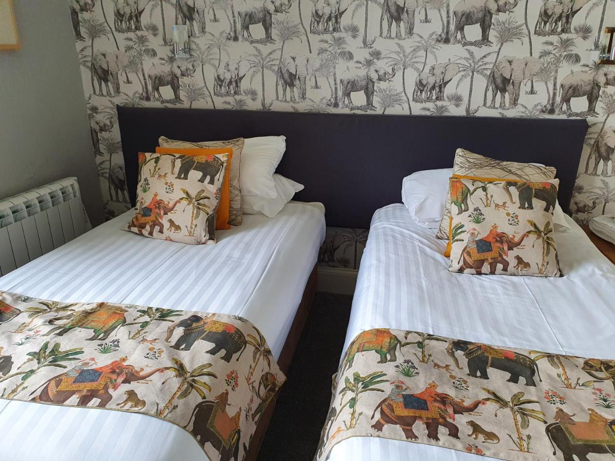 The Ardyne Guest House Ротсей Екстериор снимка